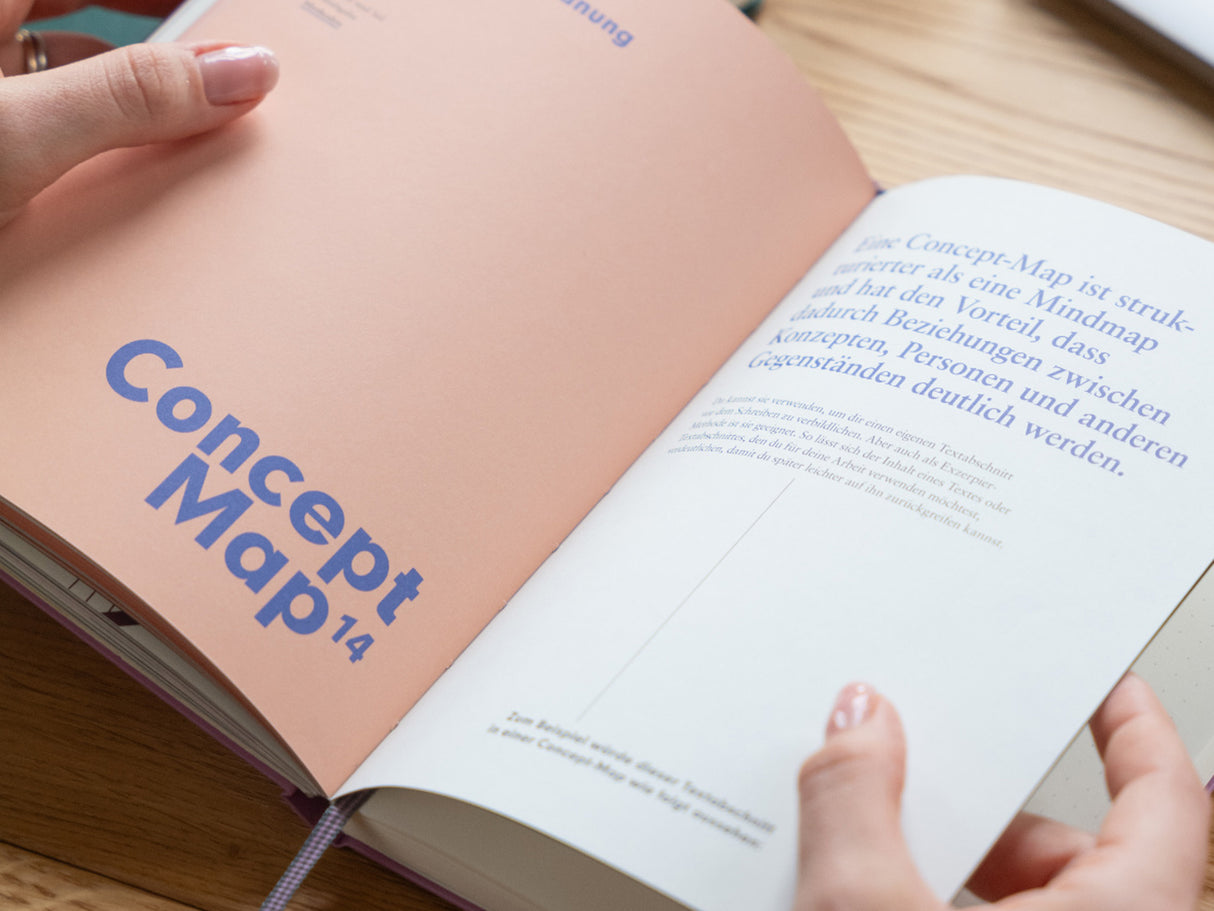 Leuchtturm 1917 Thesis Journal - Forest Green