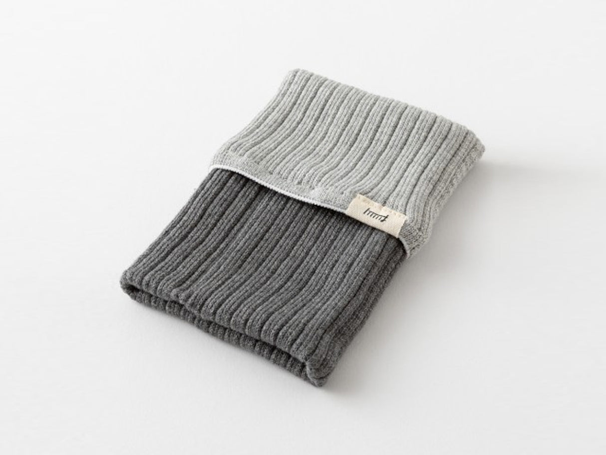 Midori Knitted Bookband with Pockets