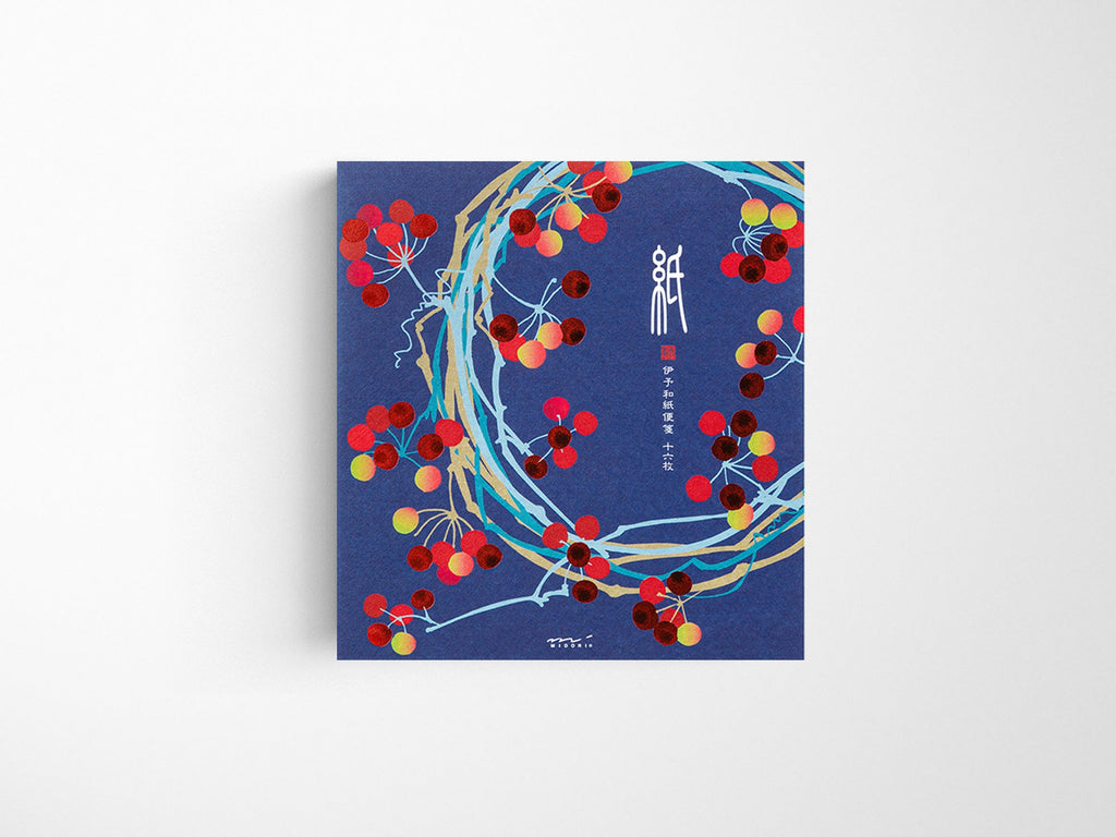 Midori Seasonal Winter Smilax China Wreath Letter Pad