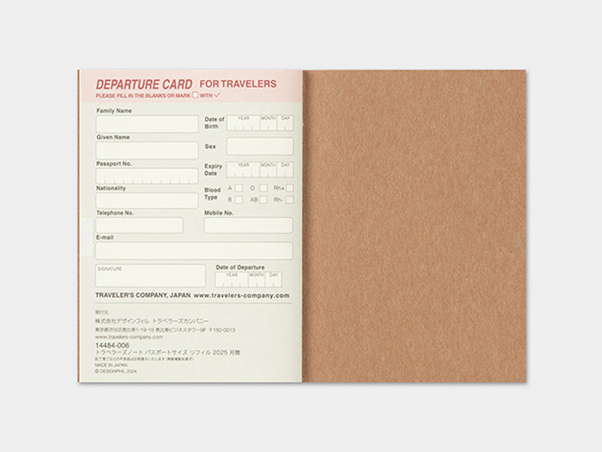 TRAVELER'S Notebook 2026 Monthly - Passport Size
