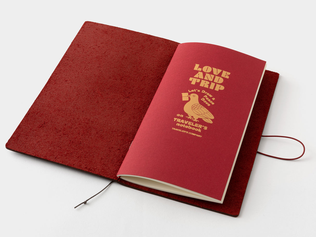 TRAVELER'S Notebook Regular Size - Love and Trip Red Limited Edition