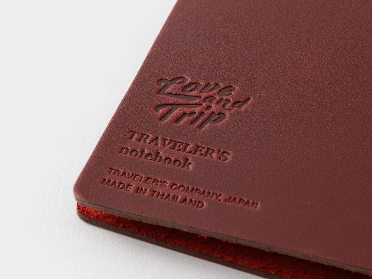 TRAVELER'S Notebook Regular Size - Love and Trip Red Limited Edition