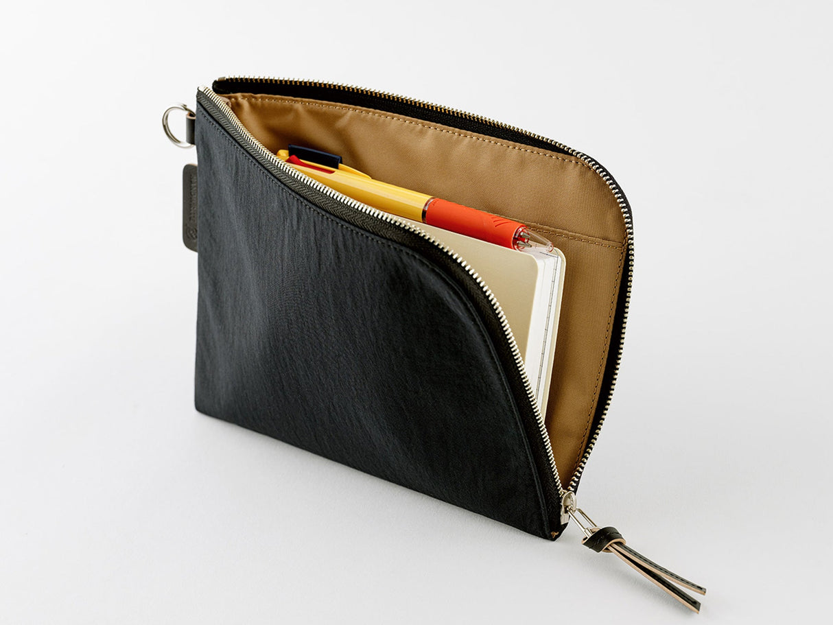 Tragen Flat Pouch - A6 Black*