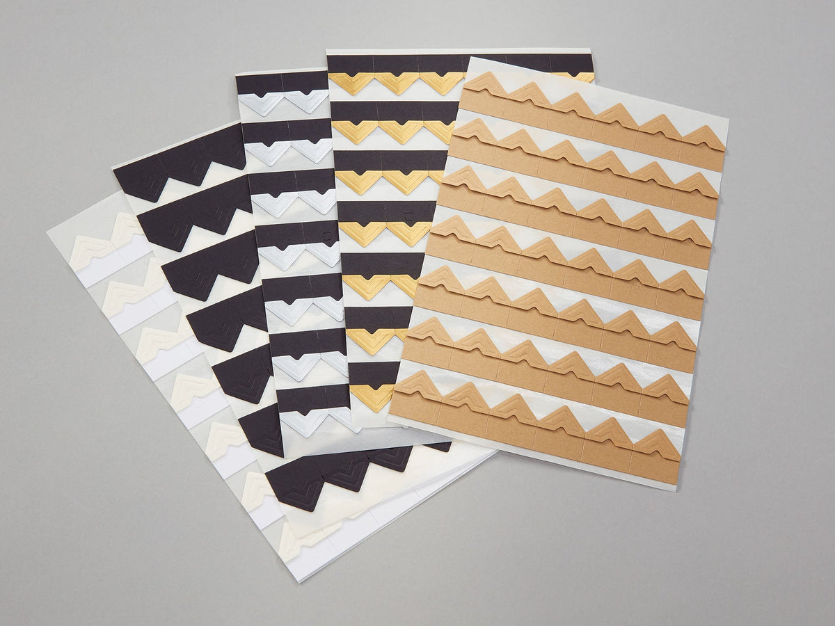SCRAPBOOK ADHESIVES Self-Adhesive Paper Photo Corners: Ivory