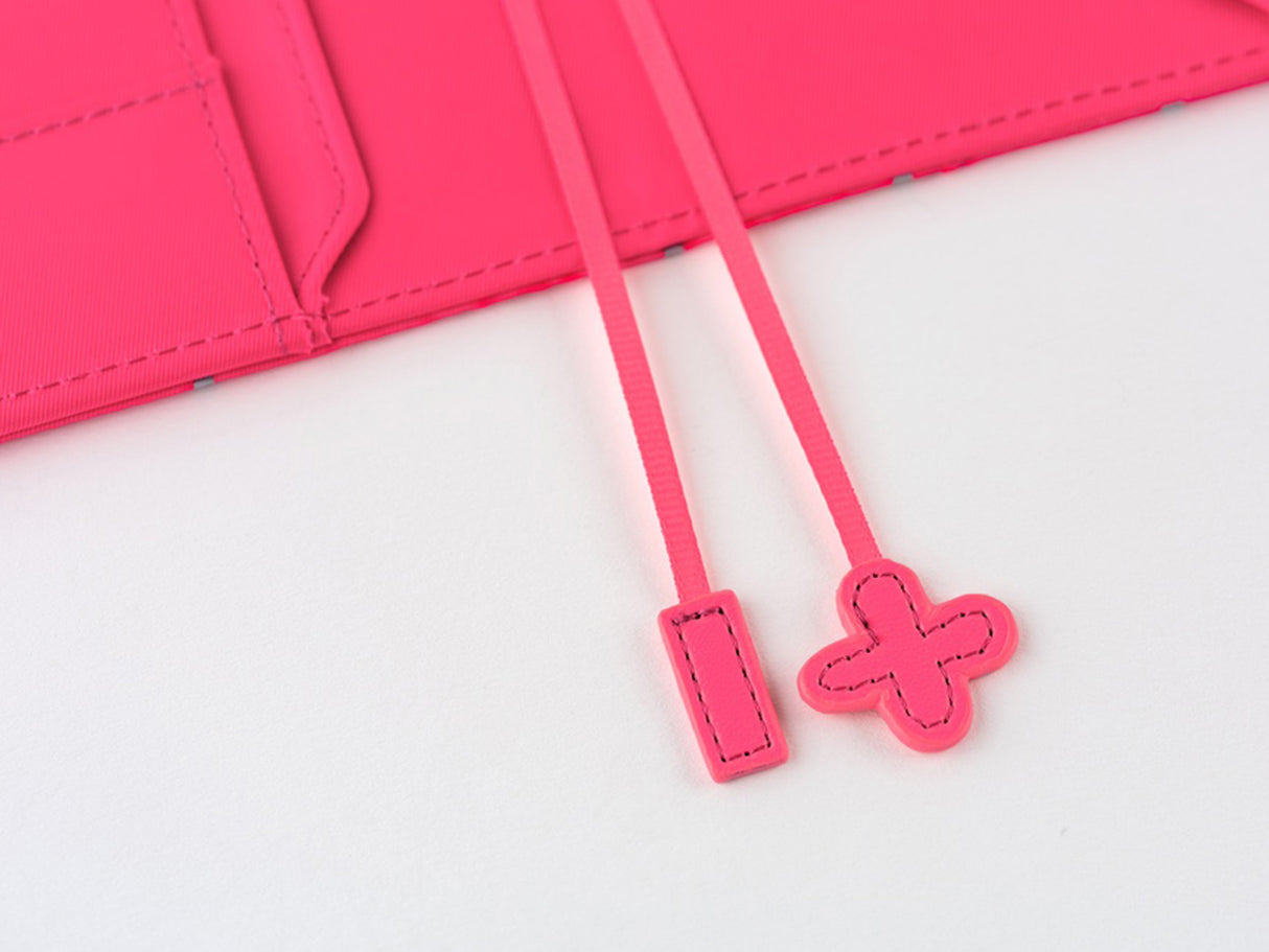 Hobonichi Techo A5 Cousin Cover + Book - Makoto Matsubayashi: Pink Flowers