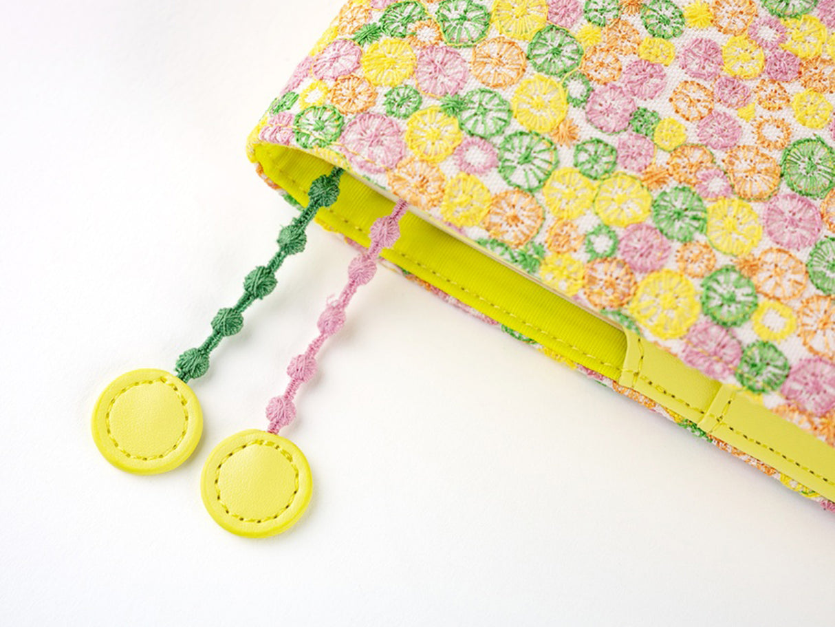 Hobonichi Techo A5 Cousin Cover + Book - minä perhonen: skyful