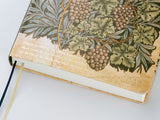 Hobonichi Techo A6 Hon 2027 - V&A Series: Vine