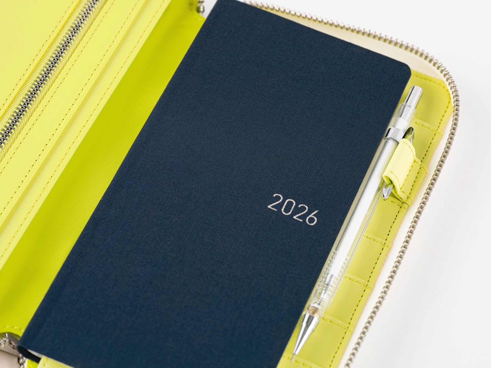 Hobonichi-Weeks-Cover-mina-