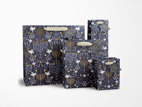 Laurel Menorah Gift Bag