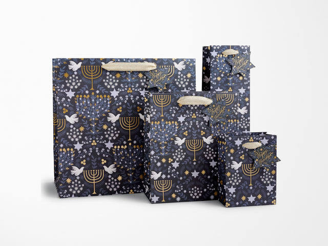 Laurel Menorah Gift Bag