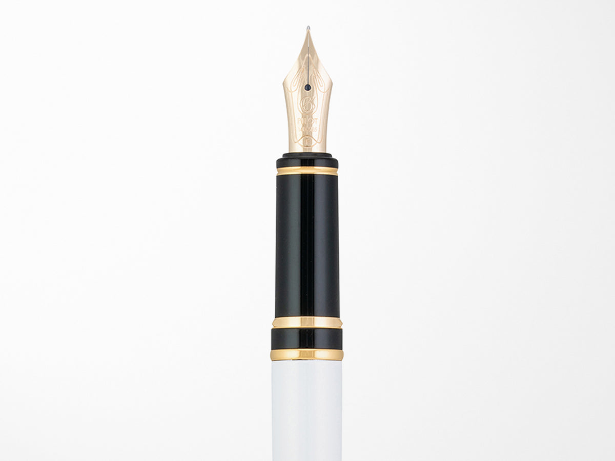 Pilot Grance Fountain Pen - Pearl White