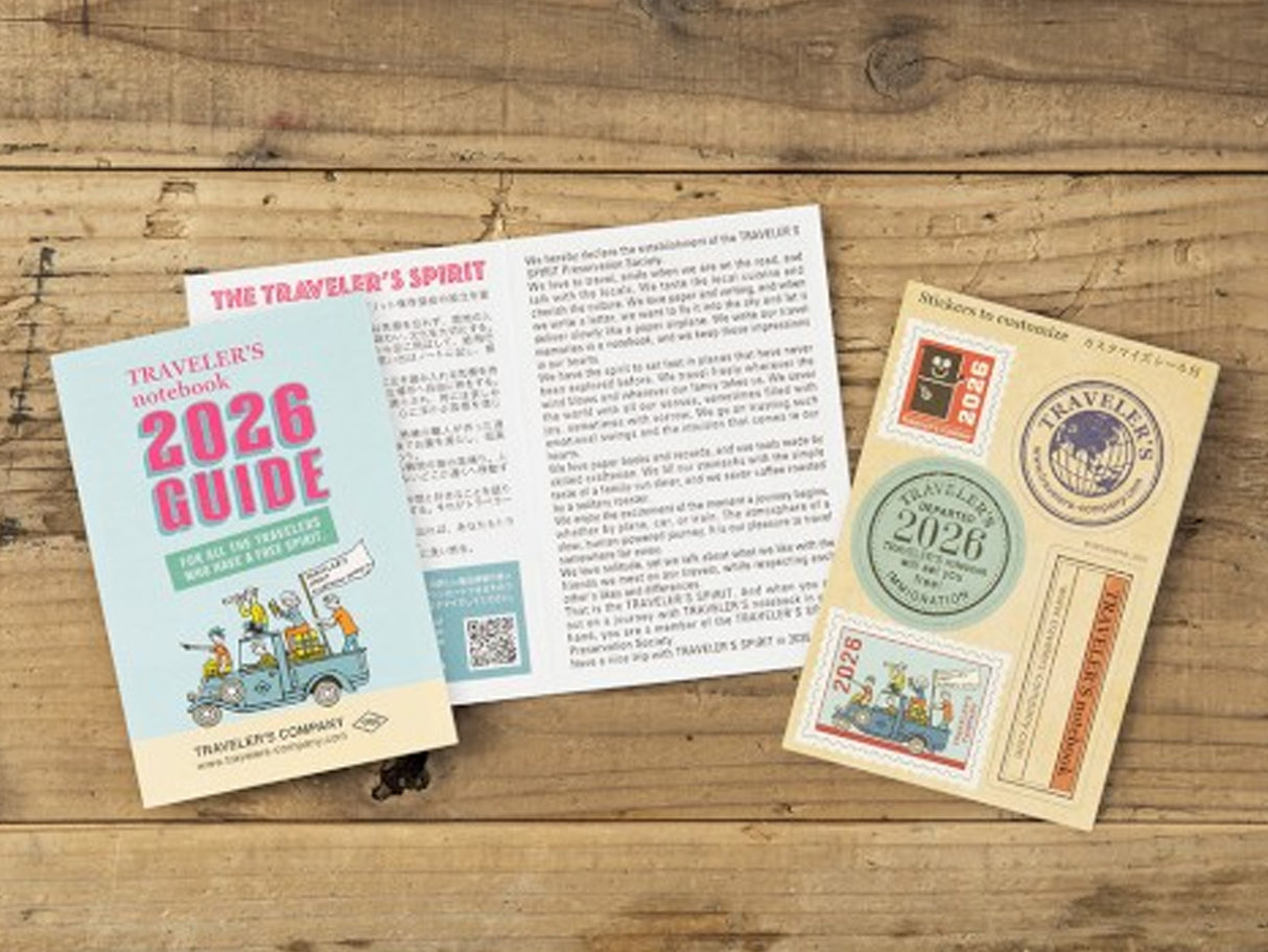 TRAVELER'S Notebook 2026 Weekly + Memo - Passport Size