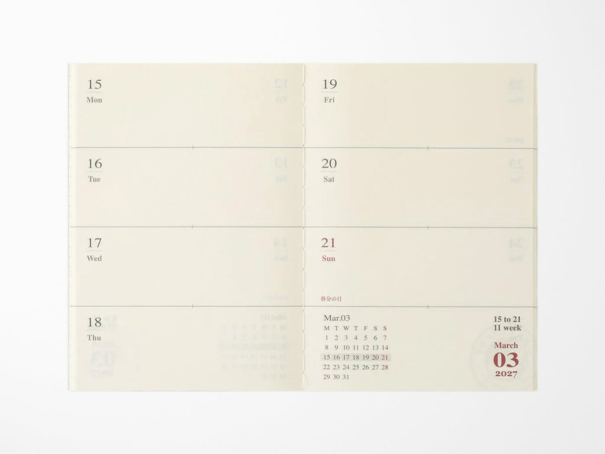 TRAVELER'S Notebook 2027 Weekly + Memo - Passport Size