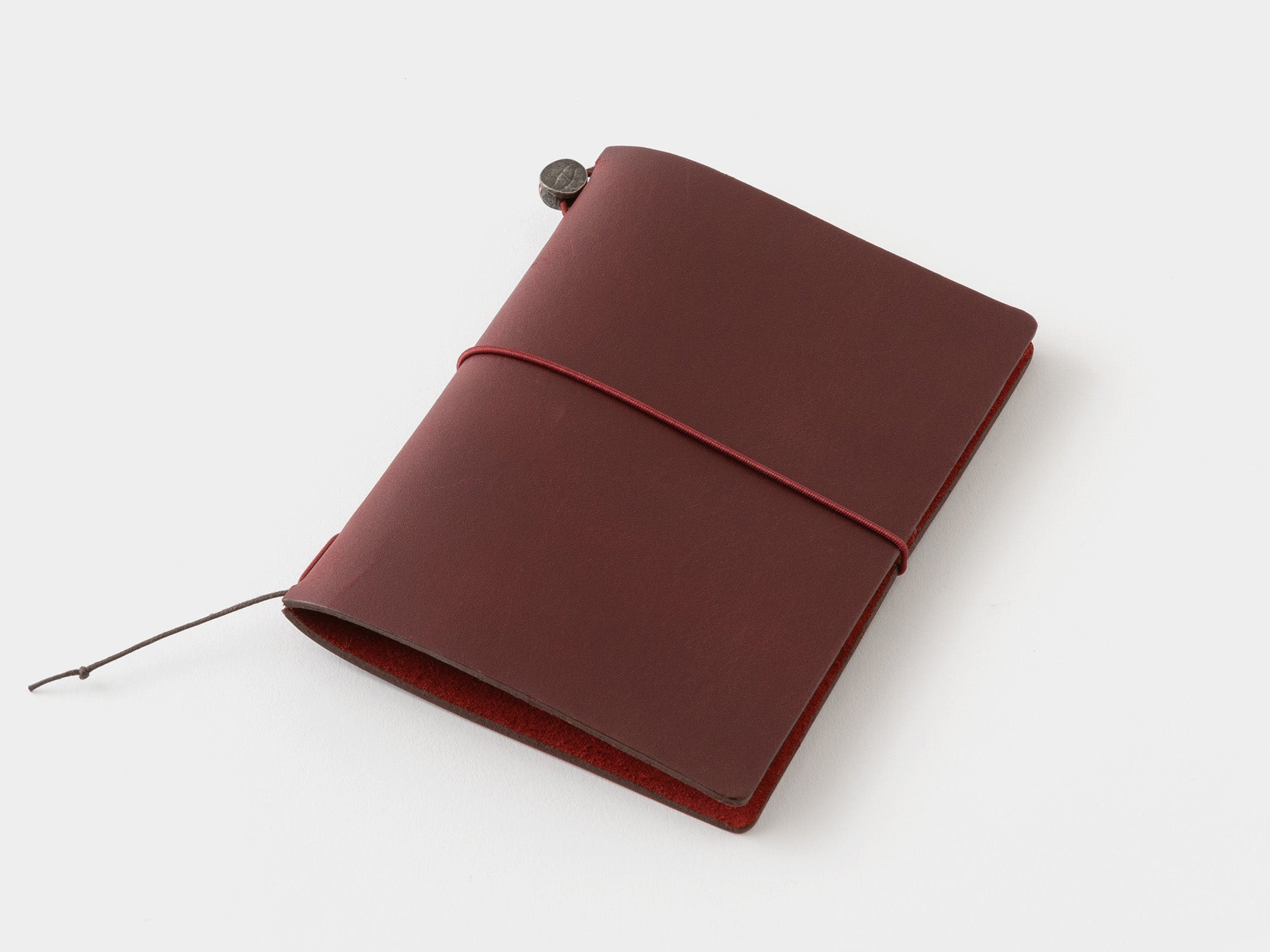 TRAVELER'S Notebook Passport Size - Love and Trip Red Limited