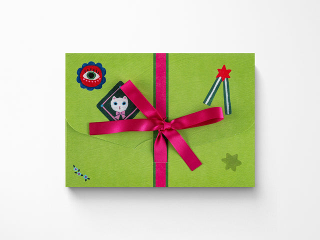 Yumi Kitagishi White Cat's Mini Folder