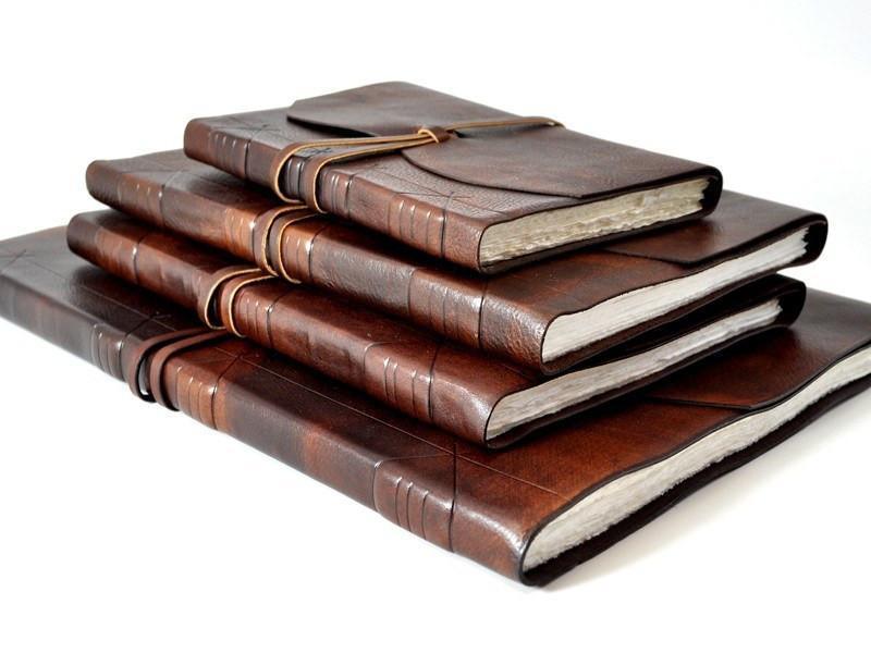 Luxury Old-World Leather Wrap Sketchbook with Amalfi Paper – Jenni Bick  Custom Journals